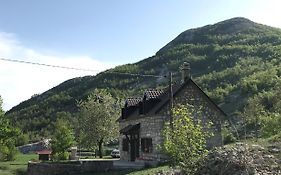Lovcen Holiday Home